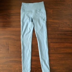 UNDER ARMOUR LEGGINGS